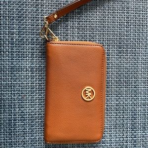 Michael Kors Wallet/ Wristlet